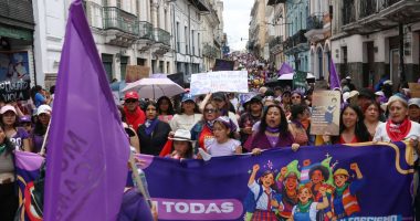Marchas Día Internacional de la Mujer en Ecuador – La Voz del Altiplano