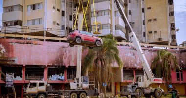 Retiran vehículos atrapados tras incendio en Guayaquil – La Voz del Altiplano