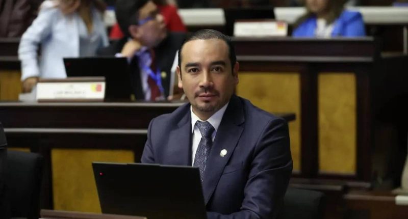 Juan Andrés González de RC pierde inmunidad parlamentaria – La Voz del Altiplano