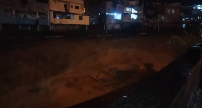 Habilitan vía Alóag tras desbordamiento de río – La Voz del Altiplano