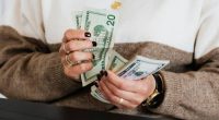 Usuarios de bancos en Ecuador: Recupera tus cobros indebidos – La Voz del Altiplano