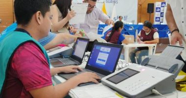 CNE confirma conteo de votos tras cierre de urnas – La Voz del Altiplano