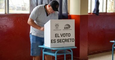 Analista cuestiona a Diana Atamaint – La Voz del Altiplano