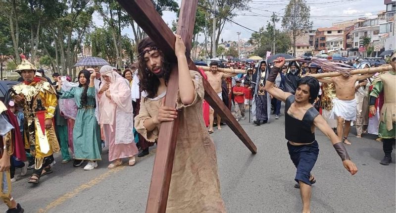Origen y Ritual del Principal Evento Cristiano – La Voz del Altiplano