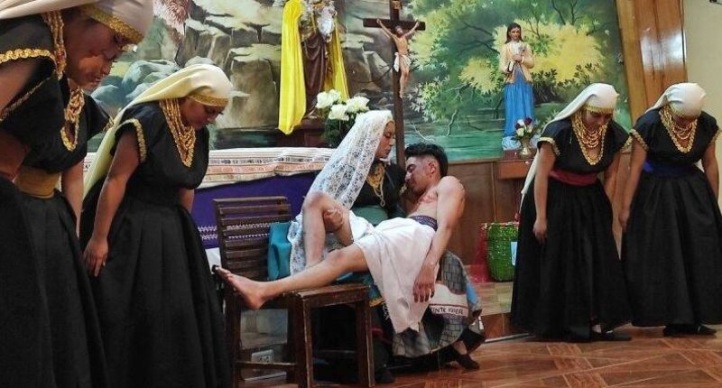 Semana Santa en Quito – La Voz del Altiplano