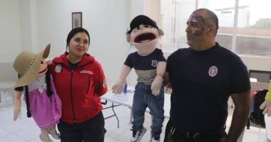 Capacitación de Bomberos en Técnicas Lúdicas para Niños – La Voz del Altiplano