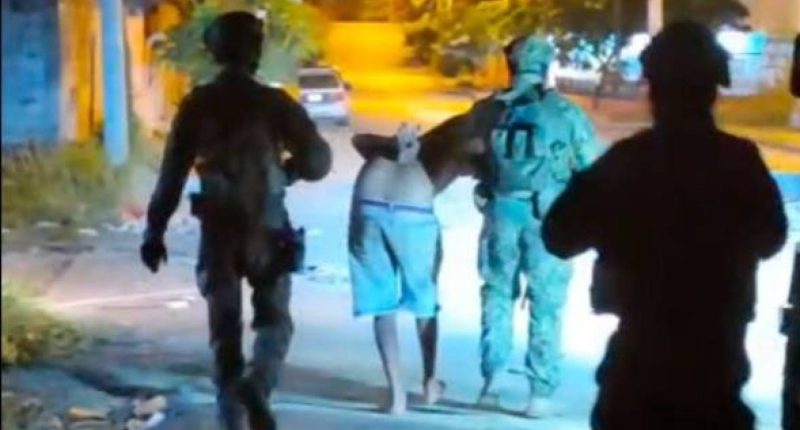 Capturan a alias «Pan Quemado» en operativo en Posorja – La Voz del Altiplano