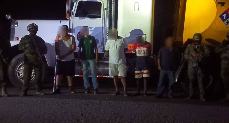 Detienen a cinco por 10,000 galones de combustible en ríos – La Voz del Altiplano