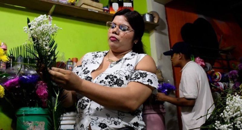 Una procesión y siete misas marcan este Domingo de Ramos en Portoviejo – La Voz del Altiplano