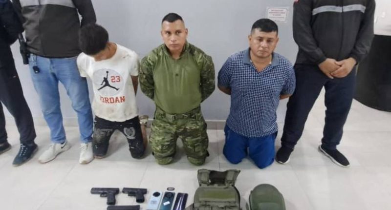 Delincuentes disfrazados de militares capturados en Quevedo – La Voz del Altiplano