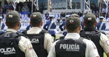 Fiscalía acusa a 6 policías de robo y tráfico en Guayaquil – La Voz del Altiplano