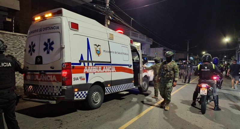 Cuatro heridos en ataque armado en licorería de Portoviejo – La Voz del Altiplano