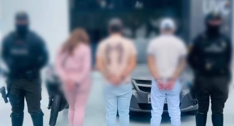 Policía frustra intento de secuestro y detiene a tres sospechosos en Iñaquito – La Voz del Altiplano