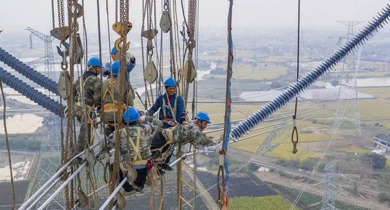La Riesgosa Vida de obreros en China – La Voz del Altiplano