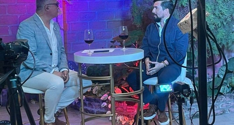 El profesoruniversitario y su pasión por el periodismo – La Voz del Altiplano