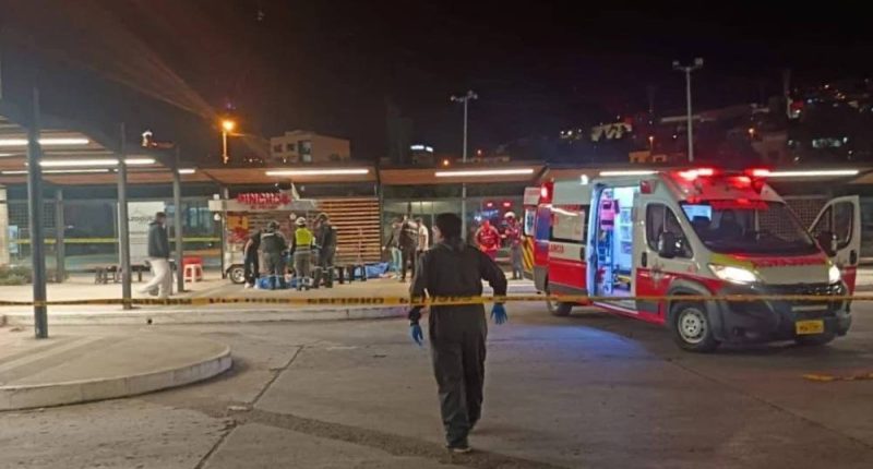 Tres mujeres mueren en ataque en terminal de Azogues – La Voz del Altiplano