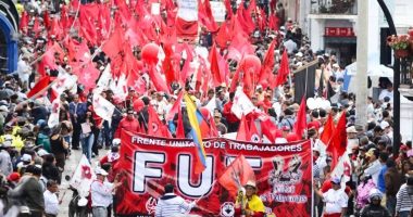 Sindicatos anuncian tres jornadas de movilizaciones – La Voz del Altiplano