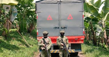 militares decomisan 5.000 galones de combustible robado en operativo hidrocarburífero – La Voz del Altiplano