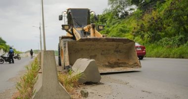 Cierre de tramos peligrosos en vía circunvalación de Manta – La Voz del Altiplano