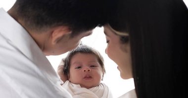 Elizabeth y Don Day revelan el rostro de su bebé Lucca – La Voz del Altiplano