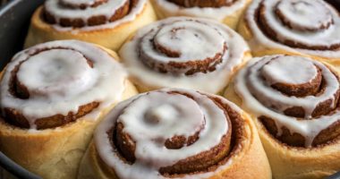 Receta de rollos de canela para satisfacer tu antojo dulce – La Voz del Altiplano