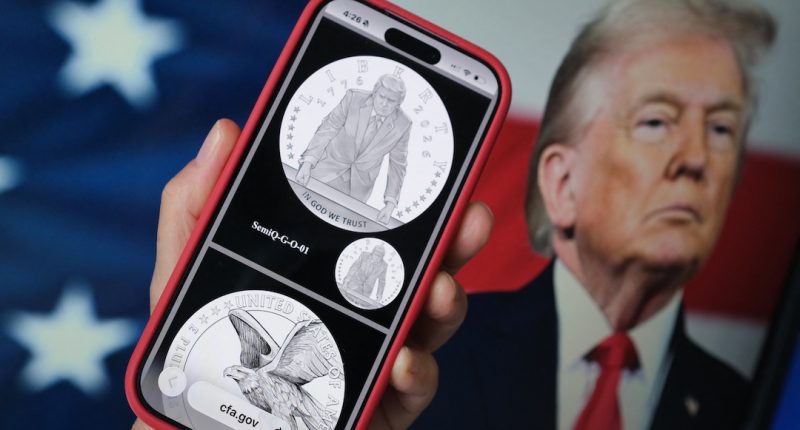 EEUU aprueba acuñar moneda conmemorativa con la figura de Trump – La Voz del Altiplano