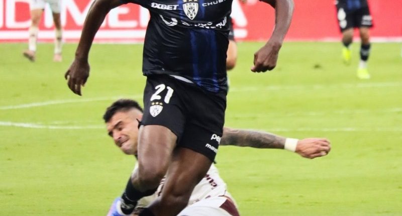 Grave lesión de jugador del Valle – La Voz del Altiplano