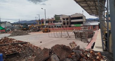 Juan B. Vela mejora espacios deportivos – La Voz del Altiplano