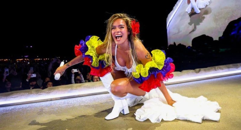 Karol G lleva el poder latino al escenario de Coachella – La Voz del Altiplano