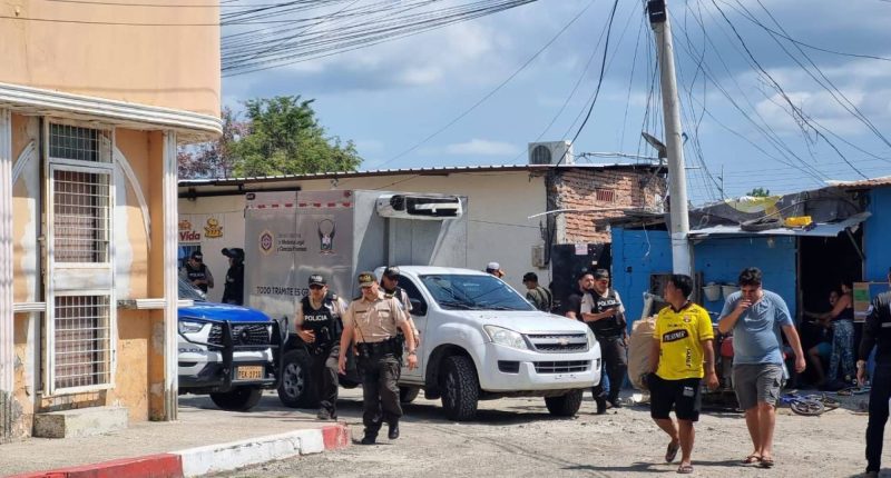 Asesinan a un hombre al interior de una vivienda en Manta – La Voz del Altiplano