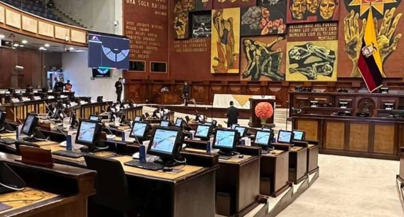Asamblea Nacional enjuicia a tres legisladores – La Voz del Altiplano