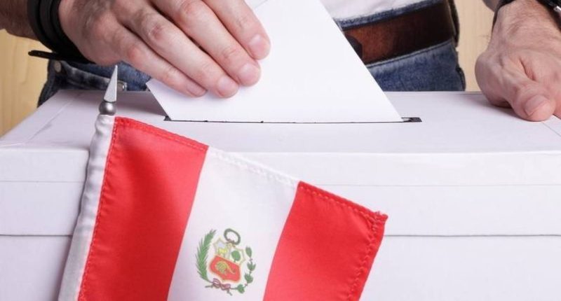 Perú elige su futuro en elecciones presidenciales históricas – La Voz del Altiplano
