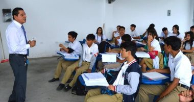 Vacantes para profesores en Ecuador: 2.000 plazas 2026 – La Voz del Altiplano