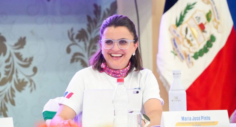 María José Pinto prioriza salud y descarta alcaldía de Quito – La Voz del Altiplano