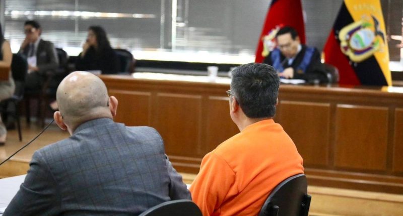 Condenan a exdirector por eliminar glosa de 1 millones – La Voz del Altiplano