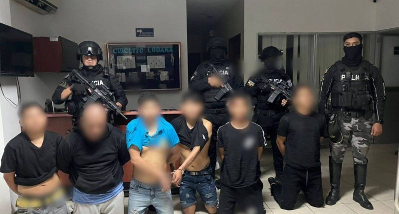 Seis detenidos y una víctima liberada tras operativo – La Voz del Altiplano