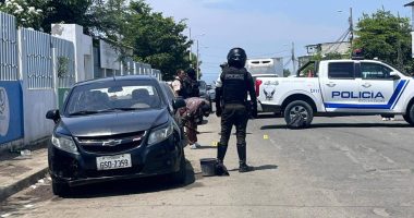 Hombre asesinado a tiros al lavar su auto en Manta – La Voz del Altiplano
