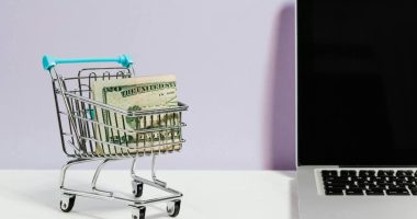 Esta ley te cuida de abusos por compras digitales en Ecuador – La Voz del Altiplano