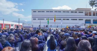 Inicio de Clases en Costa – La Voz del Altiplano