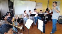 La música se toma las aulas en Coaque, zona rural de Pedernales – La Voz del Altiplano