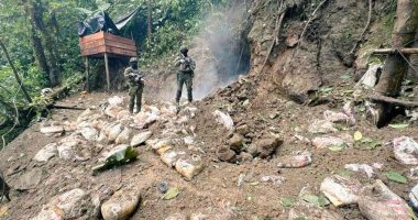 Fuerzas Armadas enfrentan reactivación constante de minería ilegal en Santa María del Toachi – La Voz del Altiplano