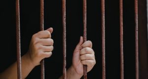 Asesinó a su hija de 16 años porque estaba embarazada – La Voz del Altiplano