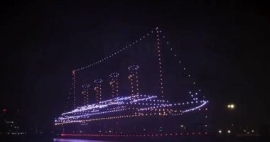 Show de Drones Recrea la Salida del Titanic en Belfast – La Voz del Altiplano