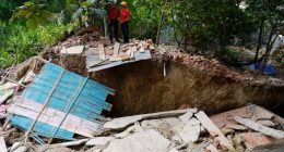 Deslizamiento de tierra en la parroquia San Pablo – La Voz del Altiplano