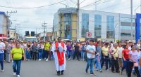 Viacrucis en Cantón Bolívar: Tradición y Devoción – La Voz del Altiplano