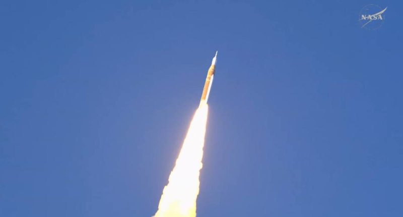 Artemis II despega con éxito – La Voz del Altiplano