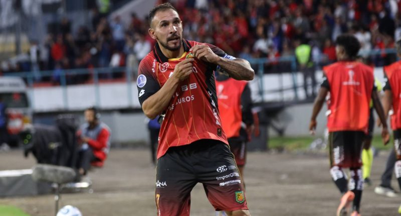 Gol olímpico de Mancinelli da victoria a Deportivo Cuenca – La Voz del Altiplano