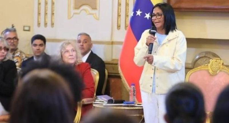 Aumento salarial en Venezuela anuncia Delcy Rodríguez – La Voz del Altiplano