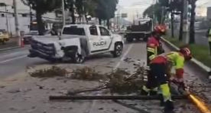 Volcamiento de Patrullero en Quito: Dos Heridos en Accidente – La Voz del Altiplano