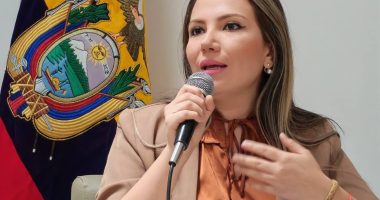CAL deberá decidir reincorporación de Priscila Schettini – La Voz del Altiplano